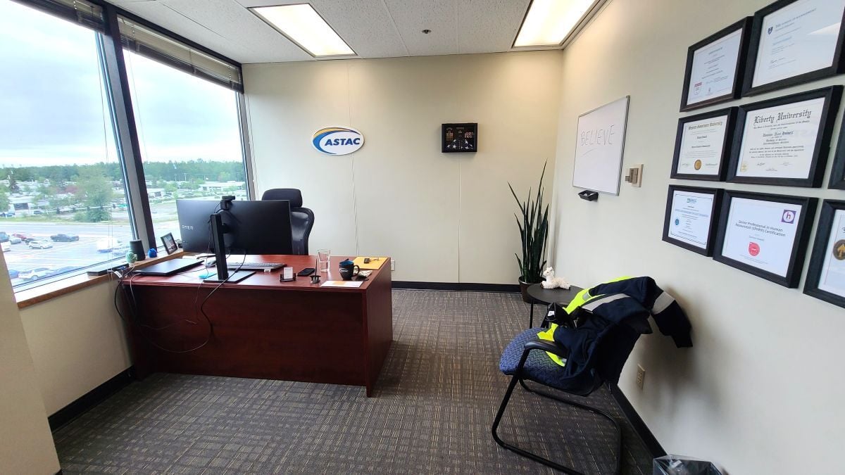 501, Office 7